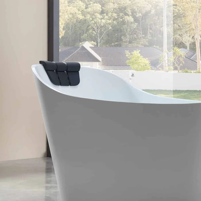 Empava 67 in. Freestanding Oval Whirlpool  Bathtub | EMPV-67AIS09