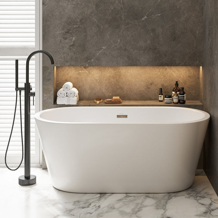 Swiss Madison Claire 60" Freestanding Bathtub | SM-FB590